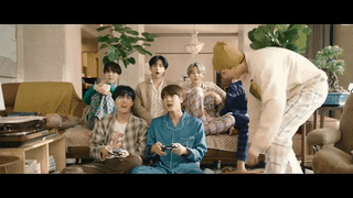  방탄소년단 4억뷰로 통산 15번째의 4억뷰 MV 달성