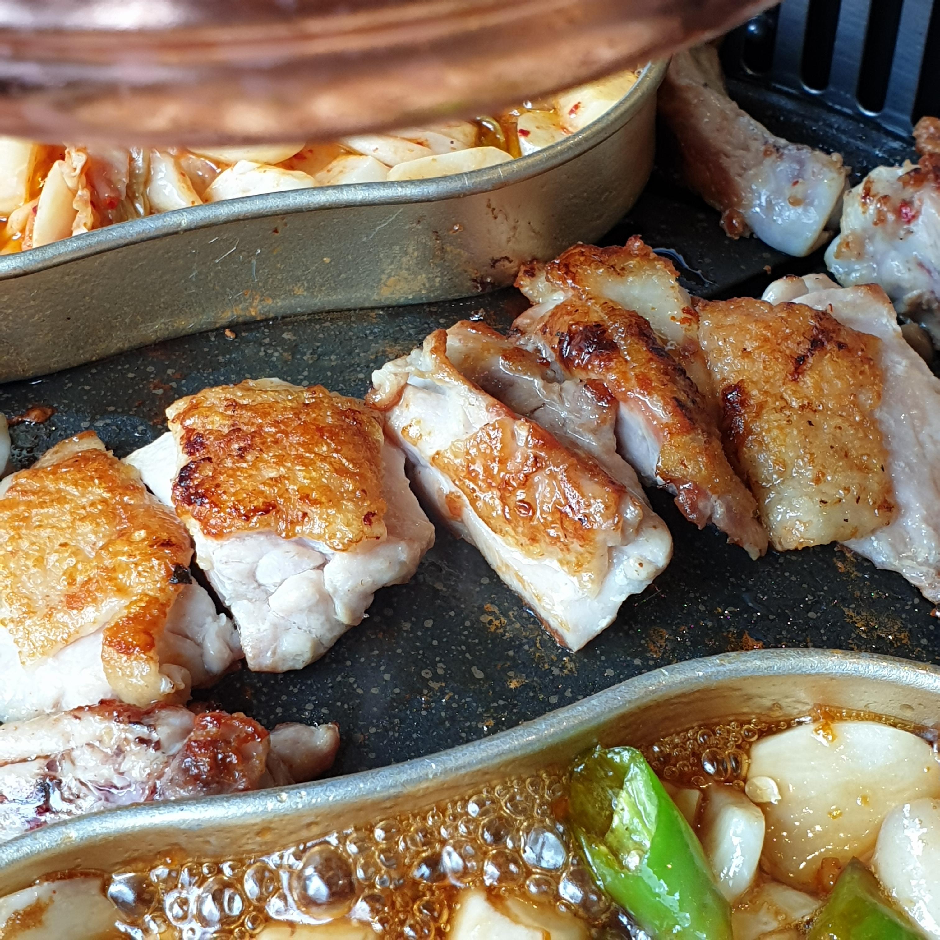  [사계진미, 은평구 연신내] 신선한 닭고기가 가득! 부담없이  즐기는 푸짐한 닭갈비