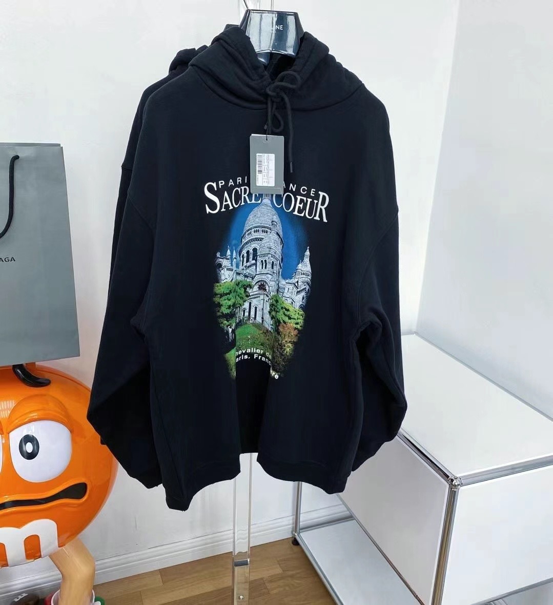  [BALENCIAGA] 발렌시아가 사크레쾨르 스웨트 셔츠 후드 티셔츠 641679 TJVH9 1000