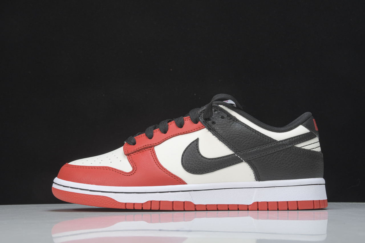  [NIKE x NBA] S2 나이키 X NBA 덩크 로우 EMB 75주년 시카고 불스 CHICAGO BULLS DD3363-100