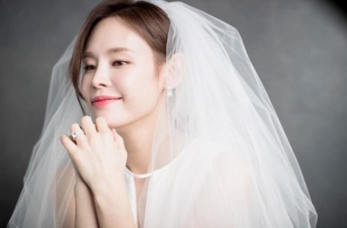  배우 겸 모델 구재이 결혼 및 남편 직업 집안