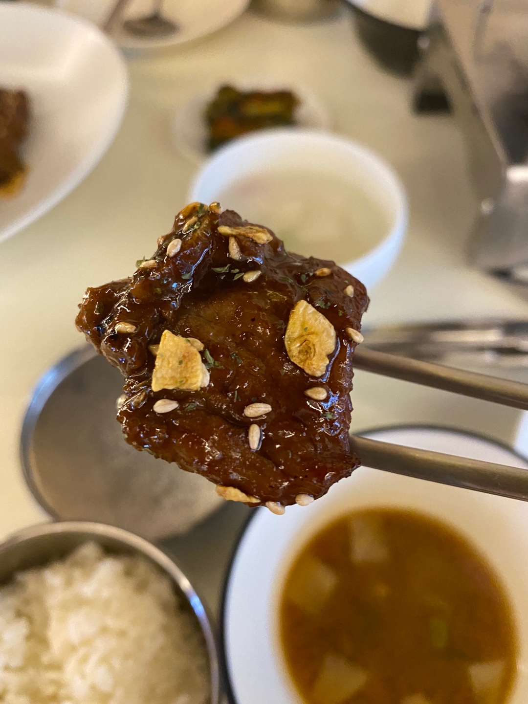 진주 현지인 맛집 갈비찜 한상 무침수육 육전 진주 모이리