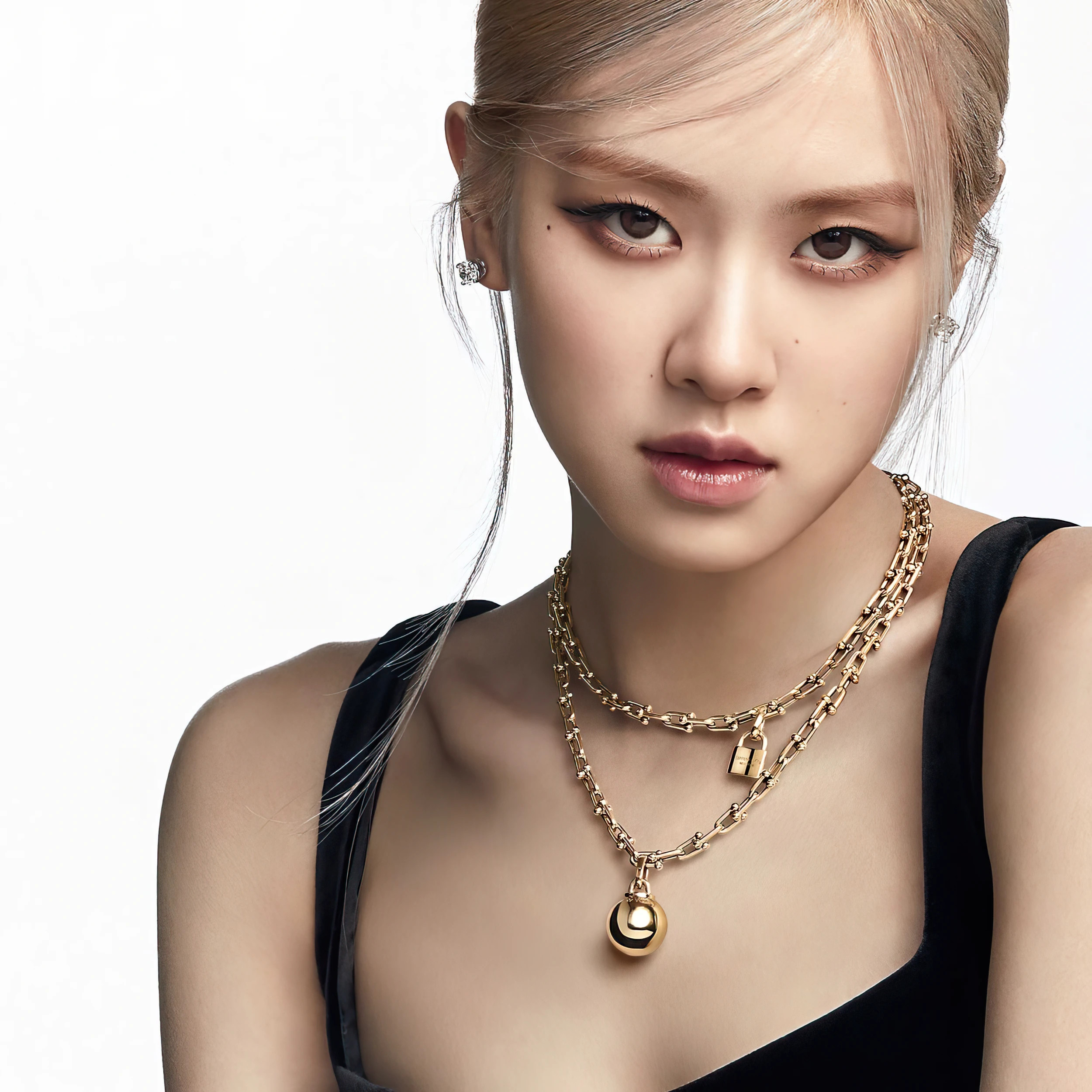  블랙핑크 로제 티파니 글로벌 엠버서더 화보 사진