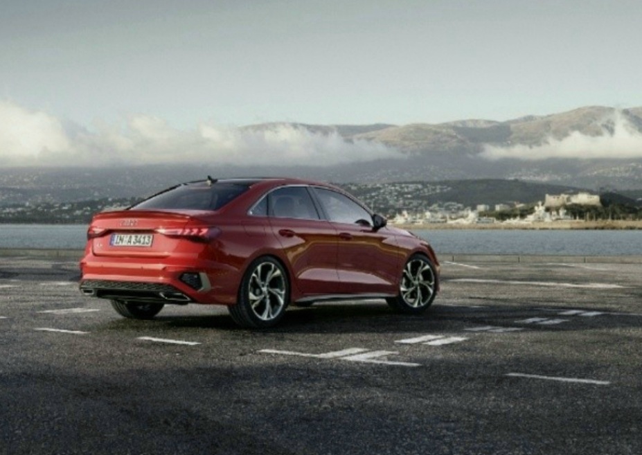  뉴 아우디 A3 40 TFSI 프리미엄 사전계약 중
