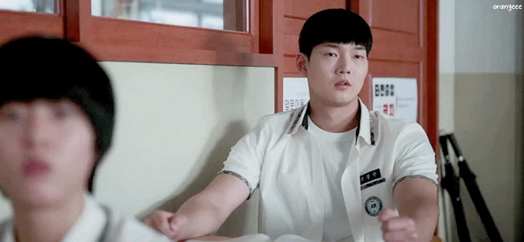 방과 후 전쟁 활동 리더 : 윤종빈(2) 15