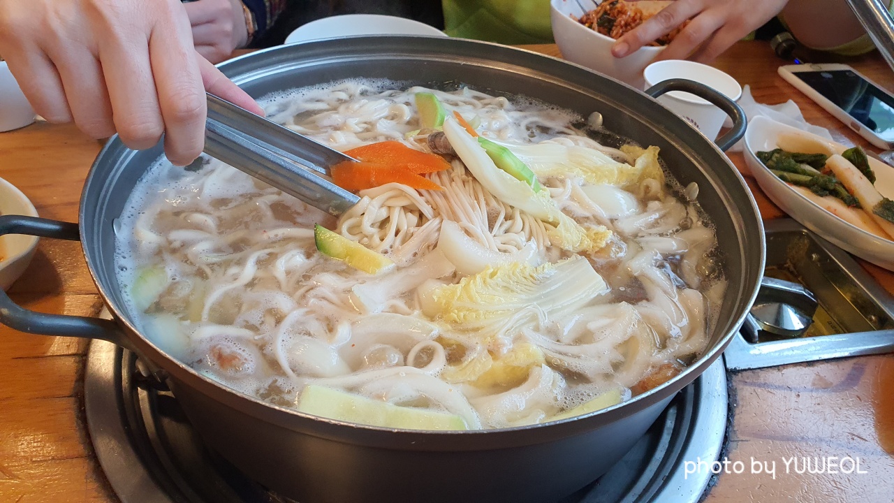  안면도 칼국수가 맛있는 집 : 대성식관