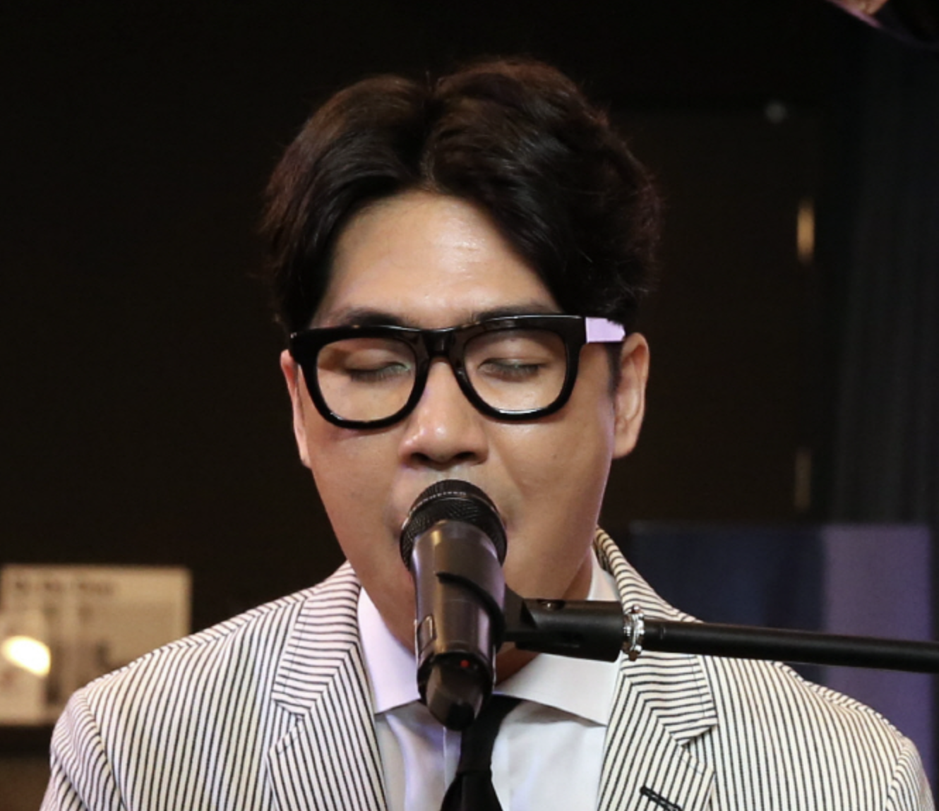 복면가왕 꽃보다향수 정체는 정준일