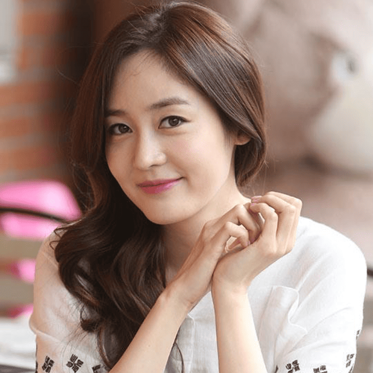그룹-핑클-출신-가수-겸-배우-성유리