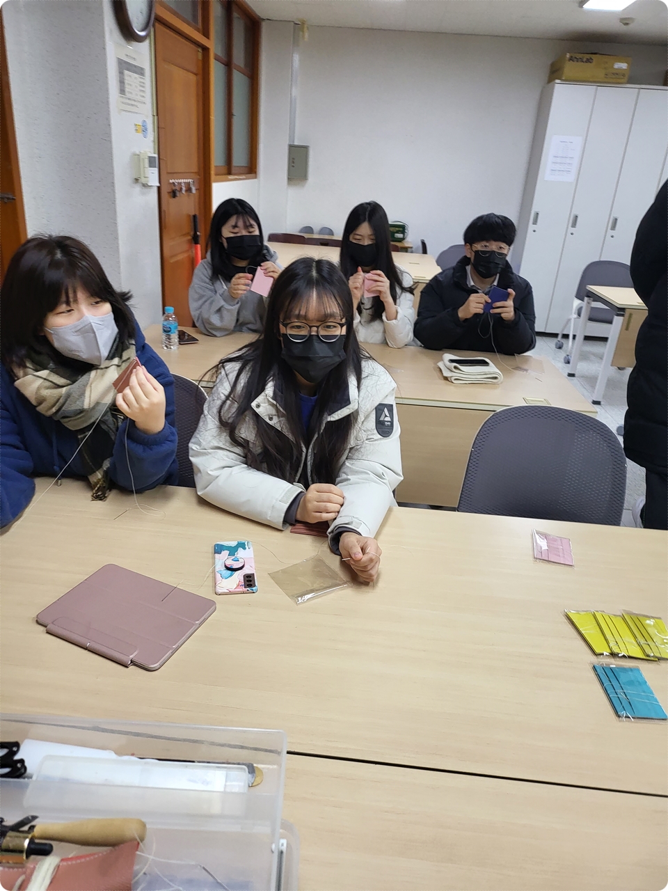  포항 이동고등학교 단체수강 카드지갑 만들기~ 고3 학생들과 추억 쌓기 [포항 오유가죽공방]