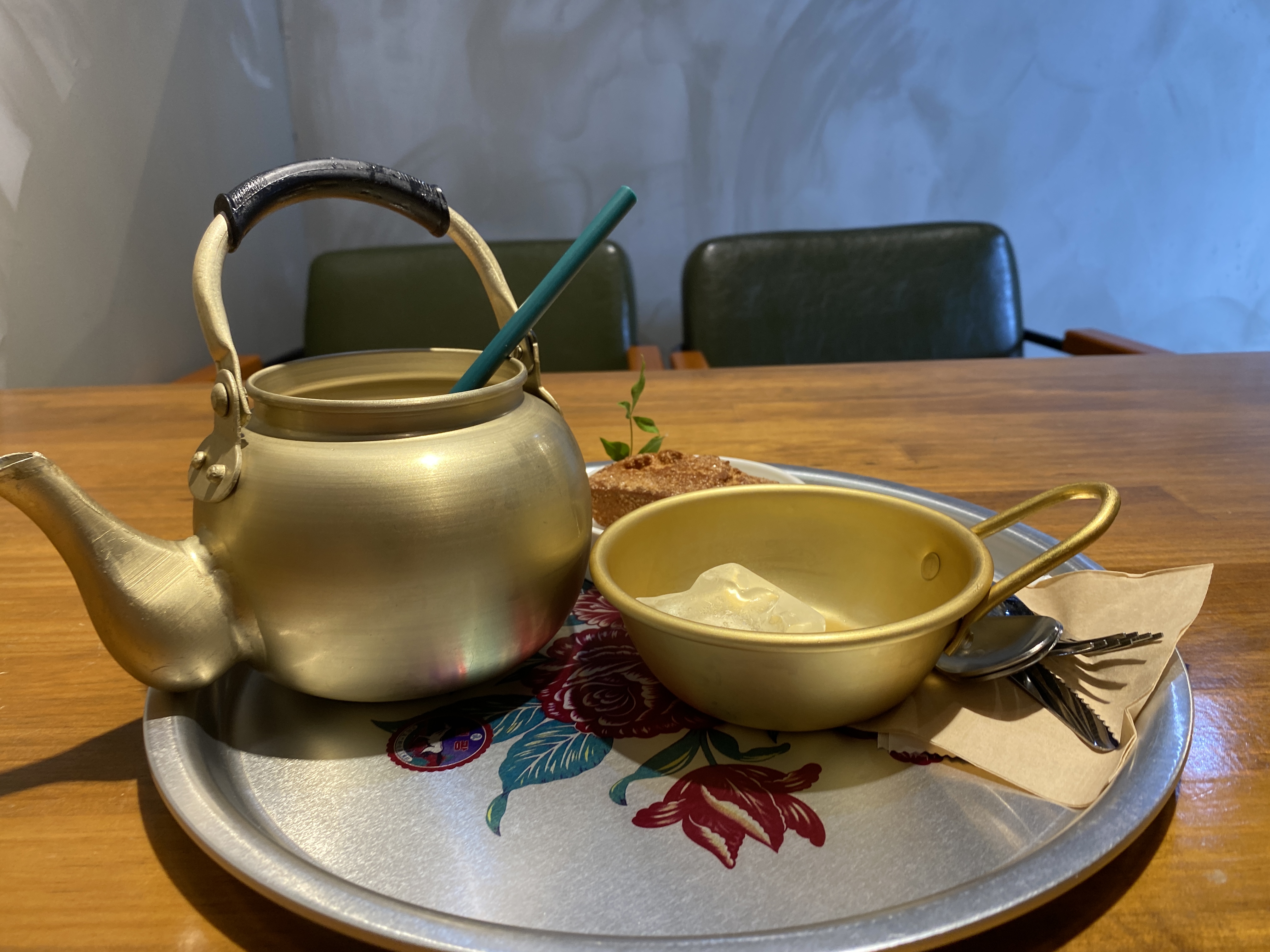  진주 정촌 카페 추천 특별한 디자인의 카페 미숫가루 맛집 카페 돌석