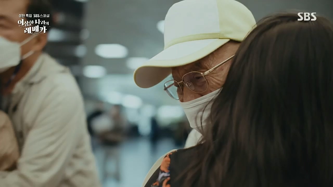 SBS 스페셜.E648.221226p.H264-F1RST.mp4_20221231_190955.167.jpg