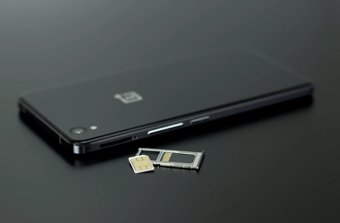 e SIM card