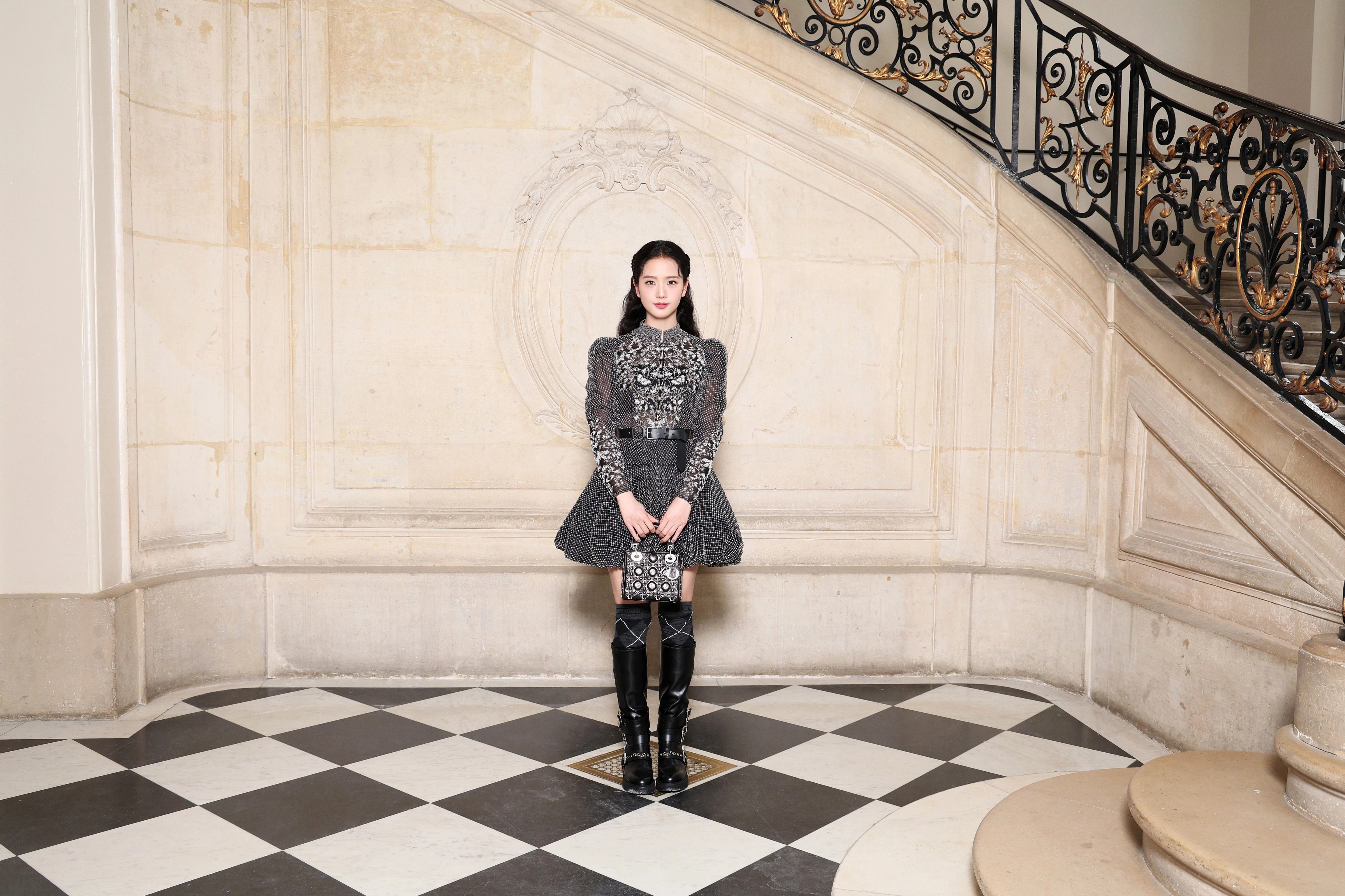 [HD] 블랙핑크(BLACKPINK) 지수(JISOO) 디올 2024 F/W 오뜨 꾸뛰르 쇼 고화질 화보