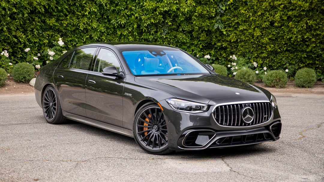 벤츠 S63 AMG E 퍼포먼스 가격 연비 제원 알아보겠습니다