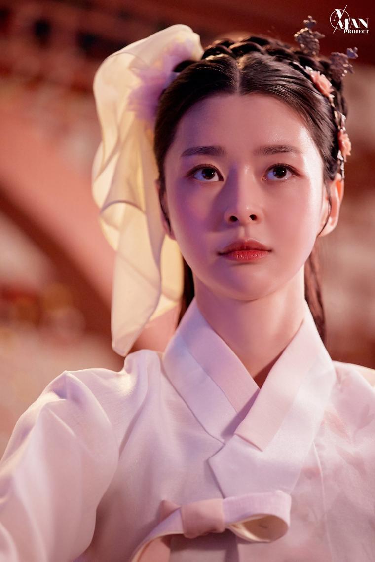  암행어사 홍다인역 권나라 사극 한복사진