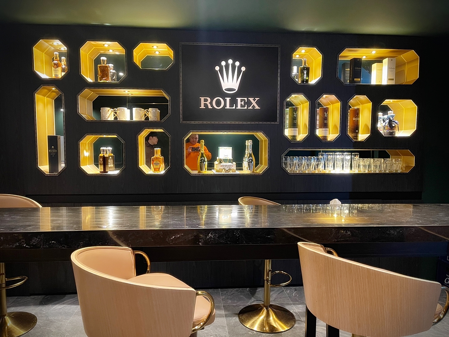  대전 갈마동 바 롤렉스 (ROLEX BAR) 갈마동 모던바 토킹바 혼술