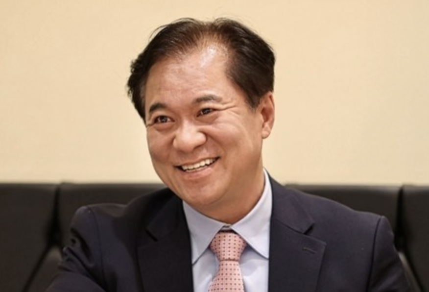  김용 고향 나이 학력 이력 프로필 - 화성시장 후보