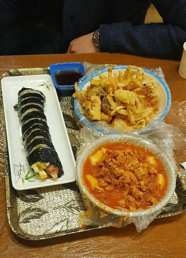  서울 압구정 '루비떡볶이' 새우깡떡볶이 추천!