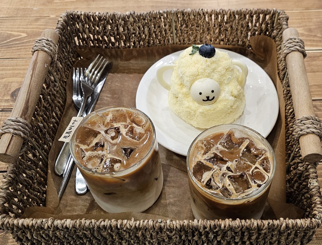  [인천 영종] 영종도 구읍뱃터 오션뷰 맛집 카페 바다 앞 농장을 소개합니다. (블루리본서베이 선정, 주차 팁, 가격, 메뉴, 분위기)