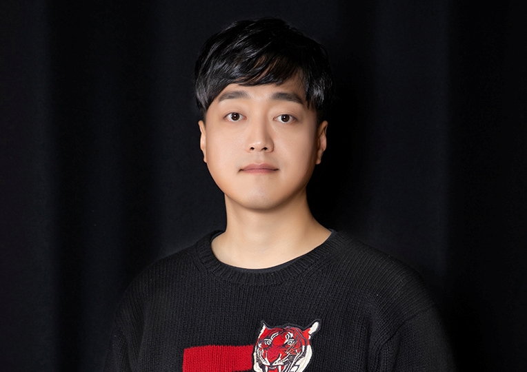우