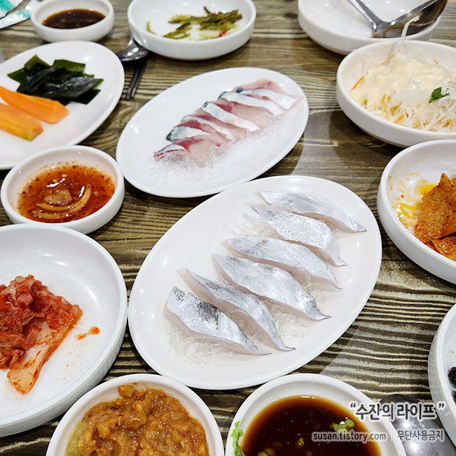 모살물 갈치회와 고등어회