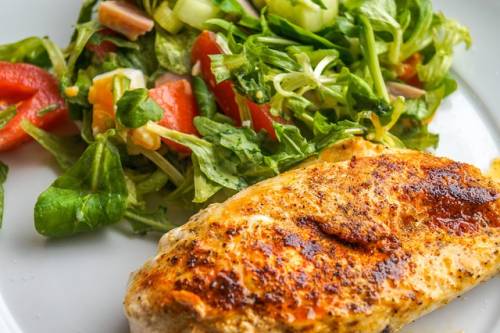 만성피로에 좋은 음식 : 저지방 단백질 닭고기 요리