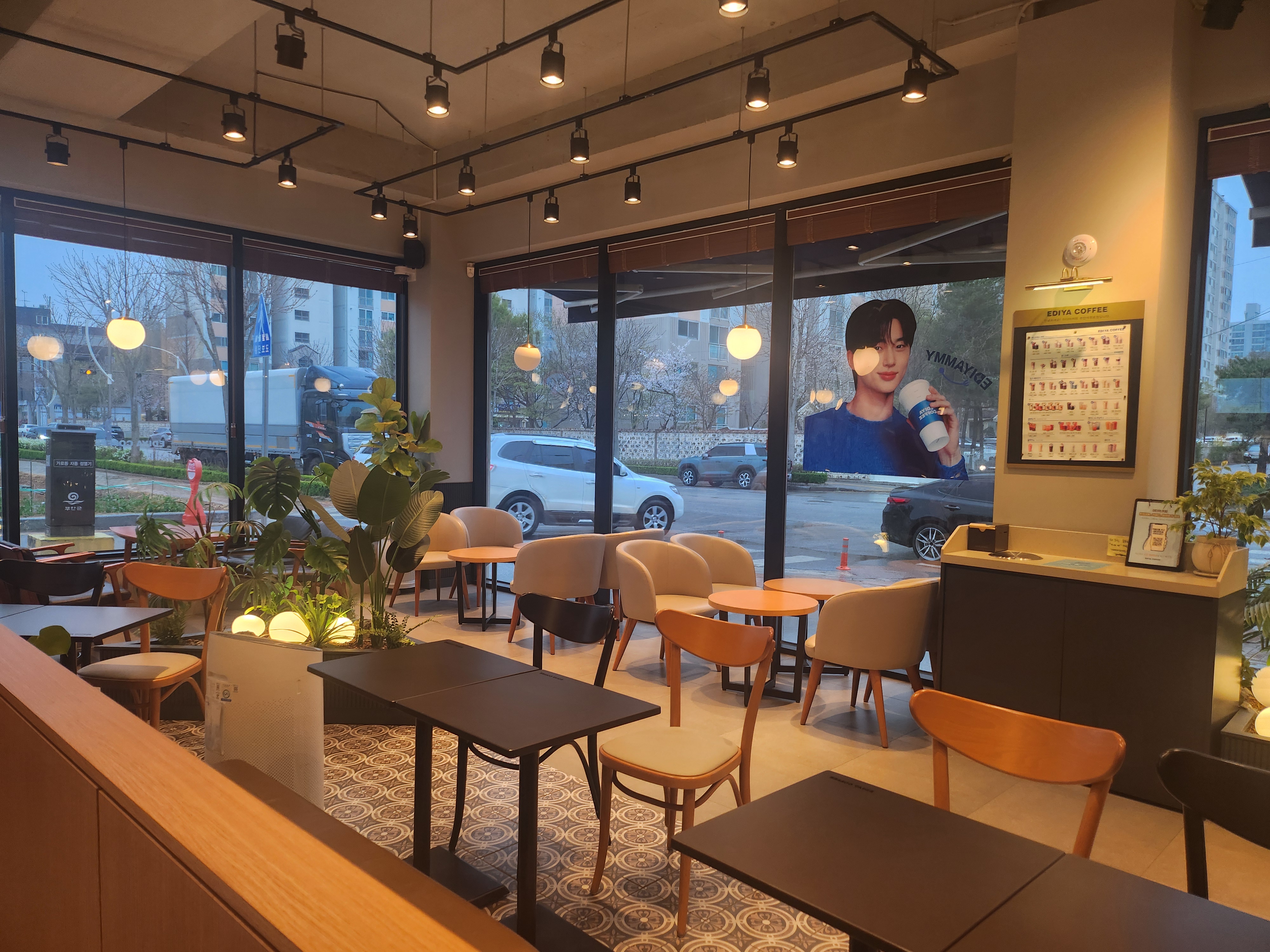 이디야부안석정로점 이미지