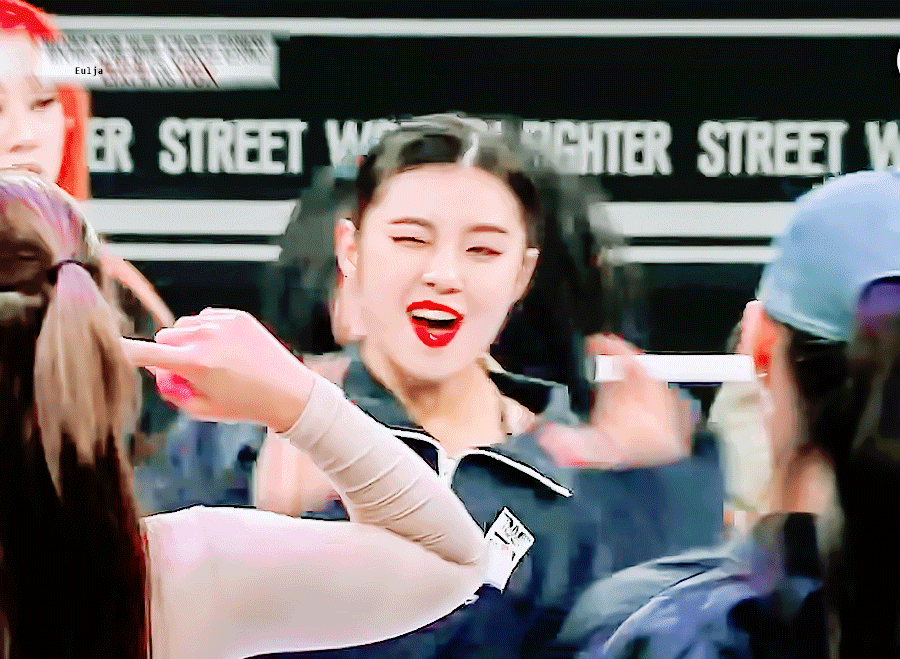  YGX 리더 리정 움짤.gif