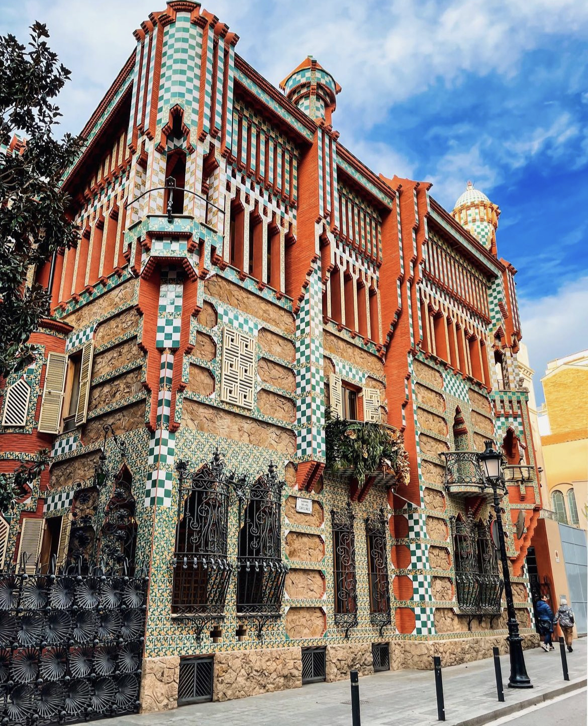 카사 비센스(Casa Vicens)1