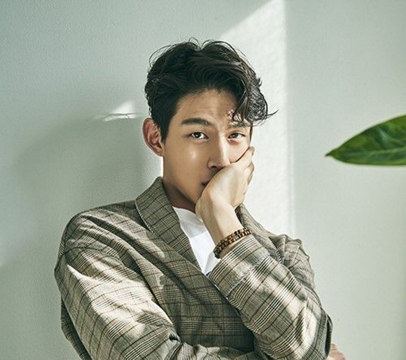  아이돌 가수 출신 40대 연예인의 불륜, 지금은 배우인 UN의 최정원, 가정 파탄 카톡 실체, 인스타그램 주소 jungwon__choi