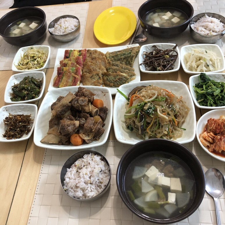 치킨 커리 샌드위치