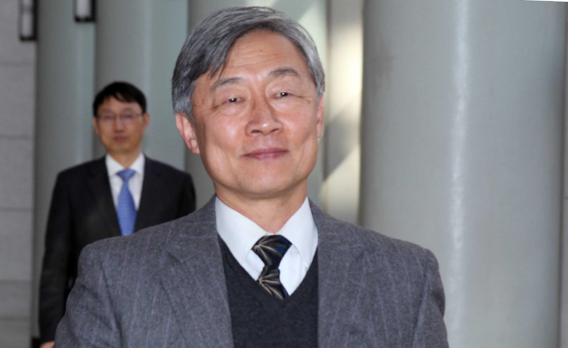  최재형 국민의힘 입당, 여당은 '배신자' 라고 부른다