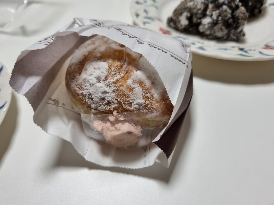 산딸기 도넛