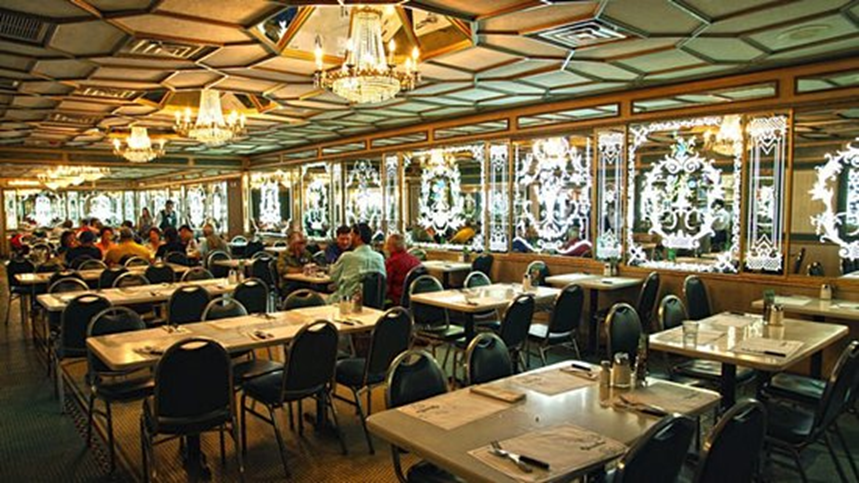 Versailles-Restaurant