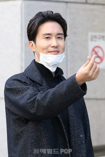신유 아버지 가수 신웅 프로필 및 나이_12