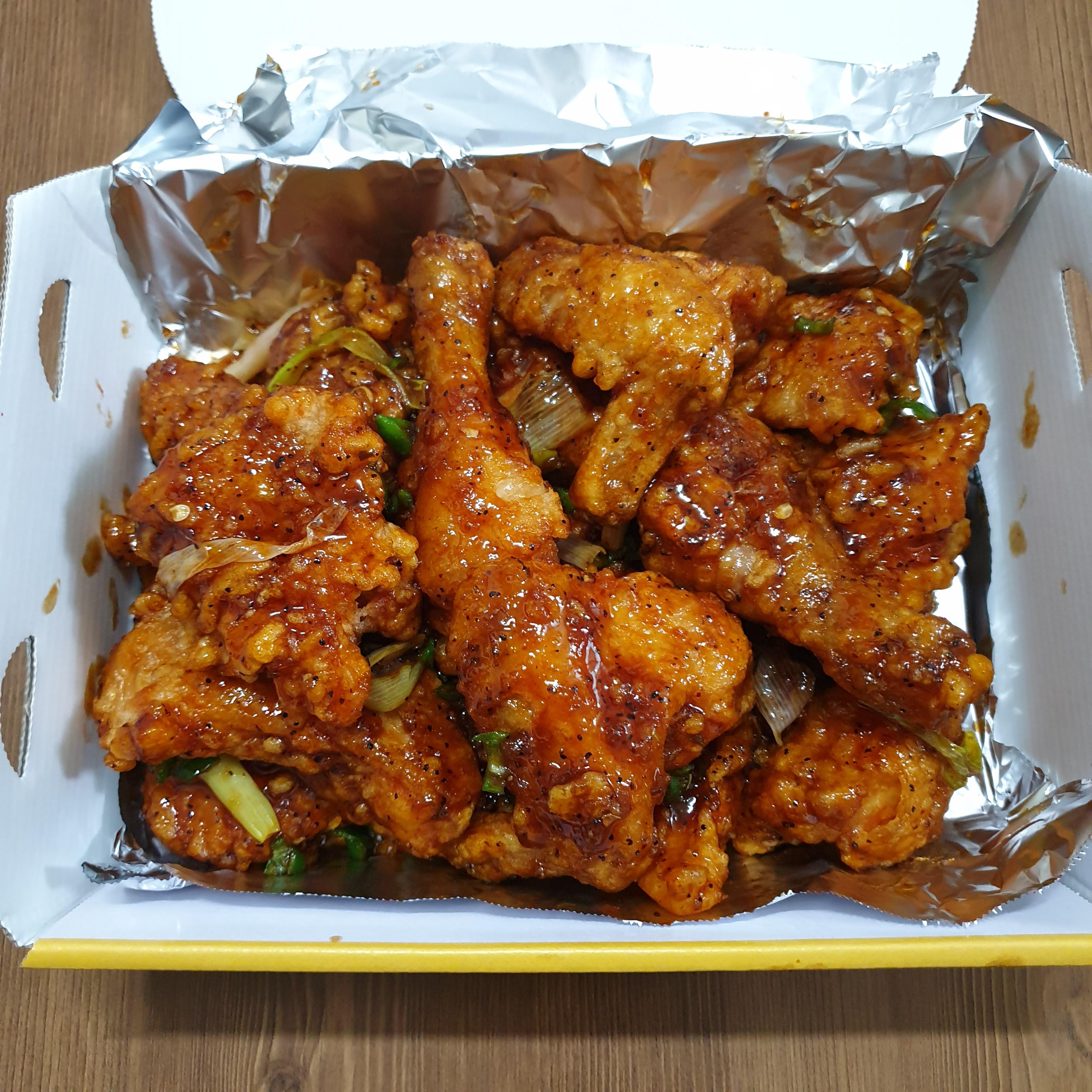  BBQ 신메뉴 황올한 깐풍치킨 리얼 후기
