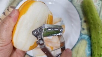 감자칼 어떻게 쓰세요? 감자칼의 다양한 활용법
