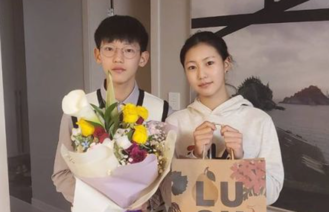  송지아 송지욱 남매