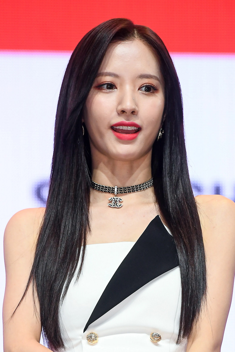  우주소녀 미니앨범 'UNNATURAL (언내추럴) 쇼케이스 맴버 개인별 사진들