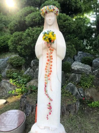 성모의 밤 의미 기도하는 방법_21