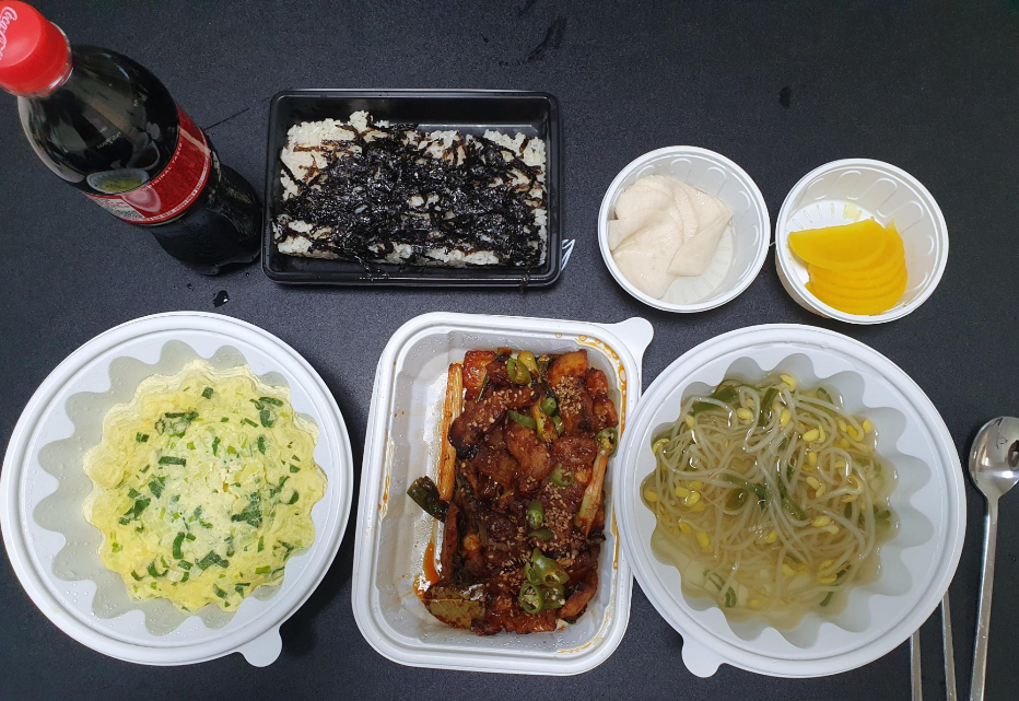  대전 궁동 배달 맛집 뉴트로 치킨(뉴트로이즈백)