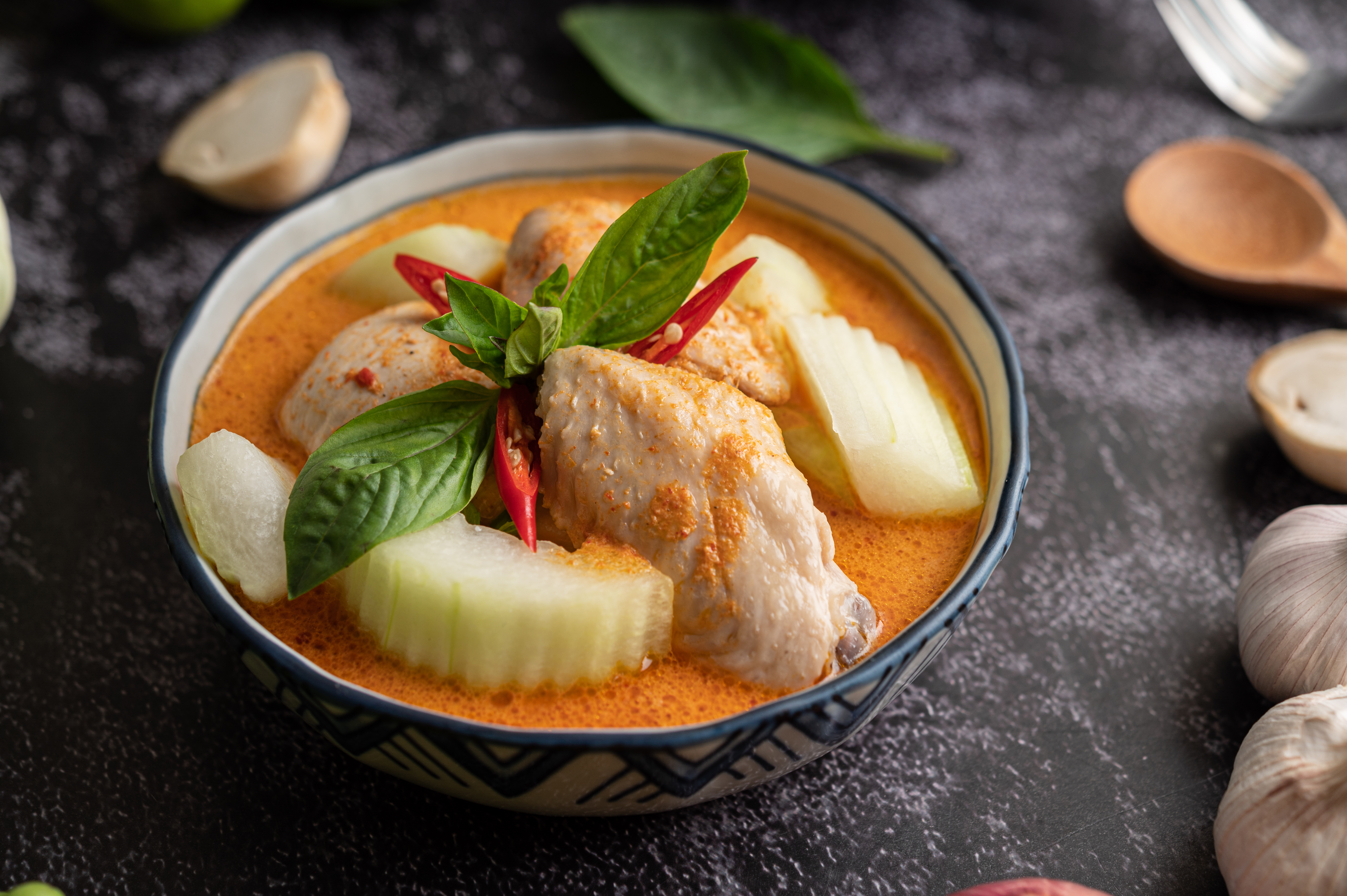 chicken-curry-with-winter-melon-with-mushroom-garlic-chilli-basil