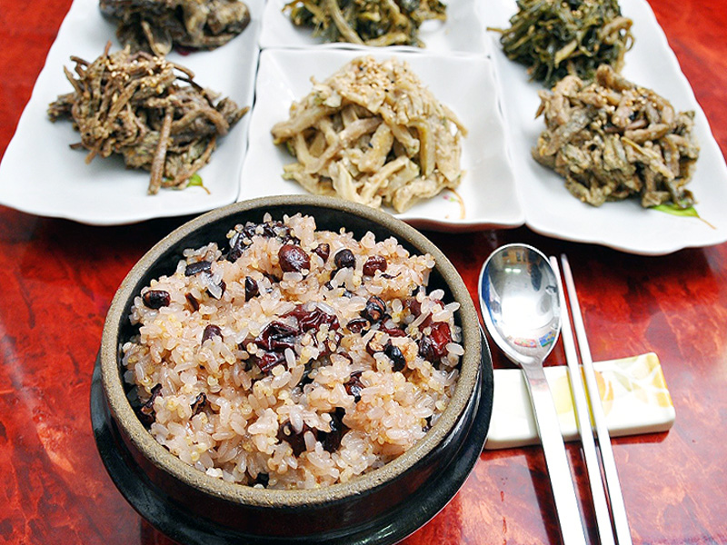 정월 대보름에 먹는 나물 오곡밥