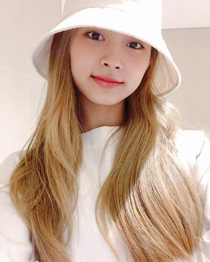 트와이스 쯔위 본명 키 혈액형 생일 MBTI