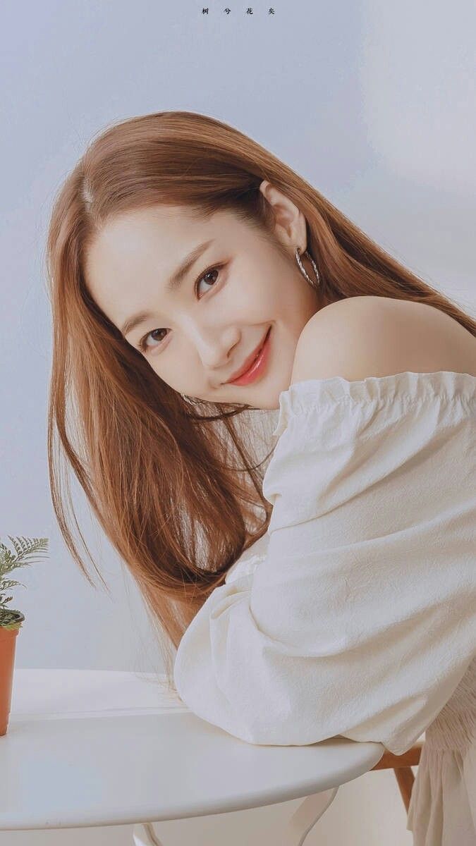 박민영 멀버리 플래그십스토어