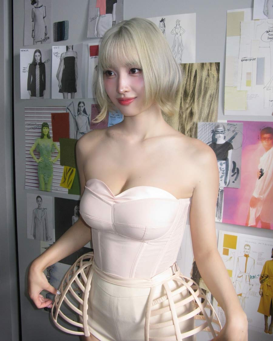 모모헤어라인 이미지