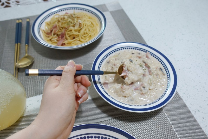 모닉 이미지