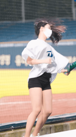 img.gif