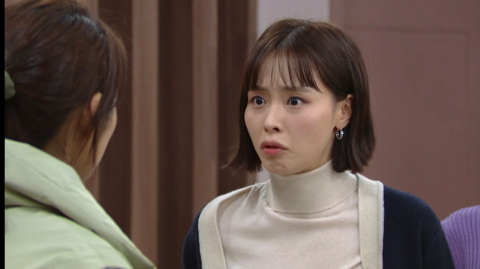 내 눈에 꼬투리