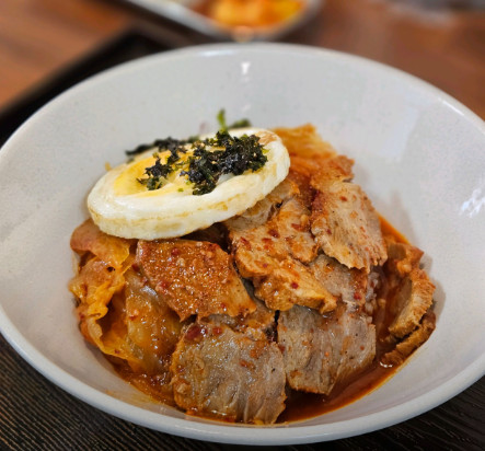 생방송투데이 솥밥 주는 찜닭 정식 8000원 관악구 맛집(막퍼주는집 얼만데요?)